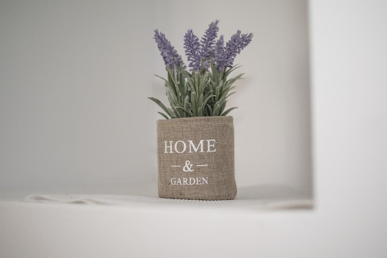 Joanna'S Home Меис Экстерьер фото